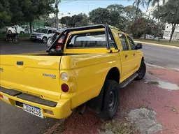 Mitsubishi L200 Outdoor