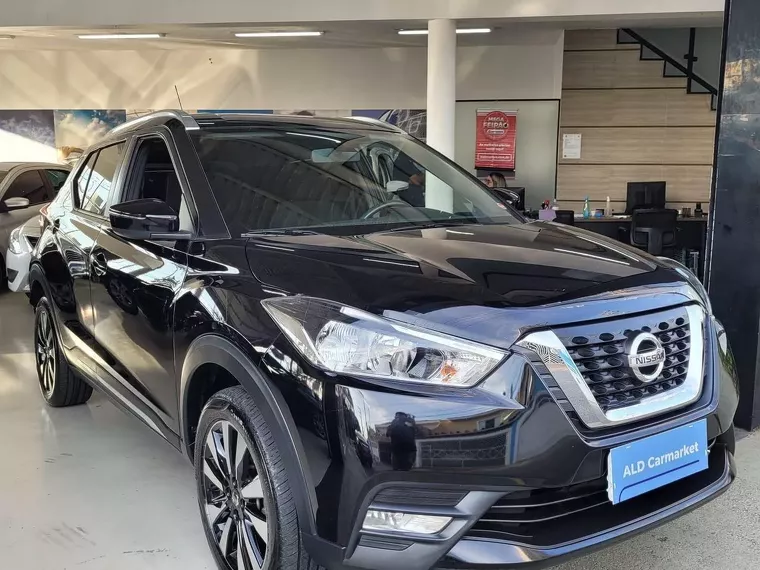 Nissan Kicks Preto 1