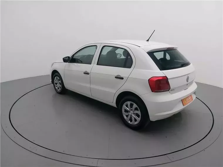 Volkswagen Gol Branco 13