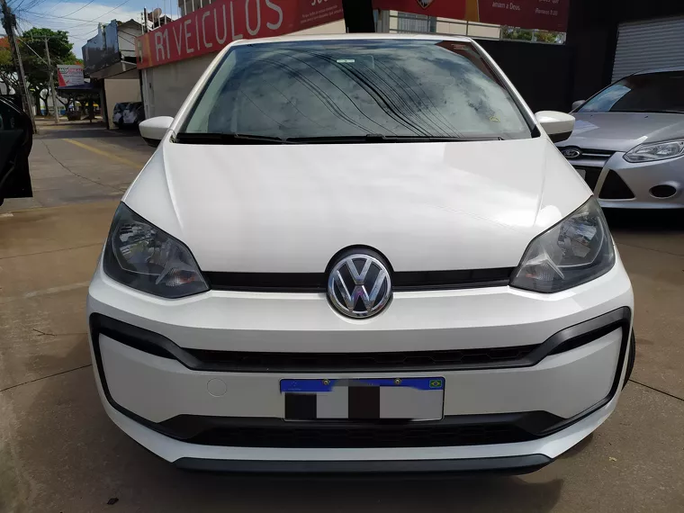 Volkswagen UP Branco 1