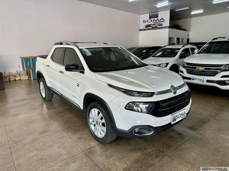 Fiat Toro Branco 1