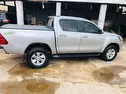 Toyota Hilux 2017-prata-rio-verde-goias-224