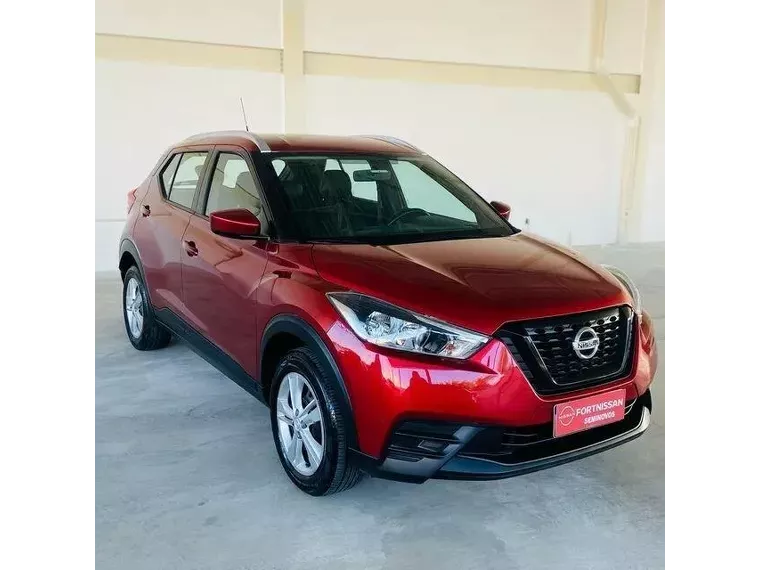 Nissan Kicks Vermelho 4