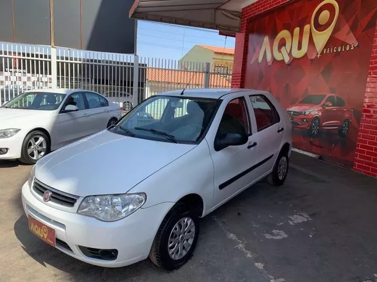 Fiat Palio Branco 1