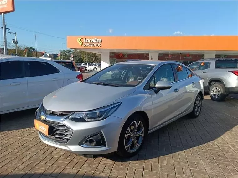 Chevrolet Cruze Prata 1