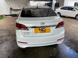 Hyundai HB20S