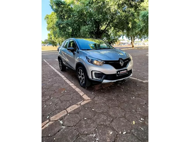 Renault Captur Prata 1