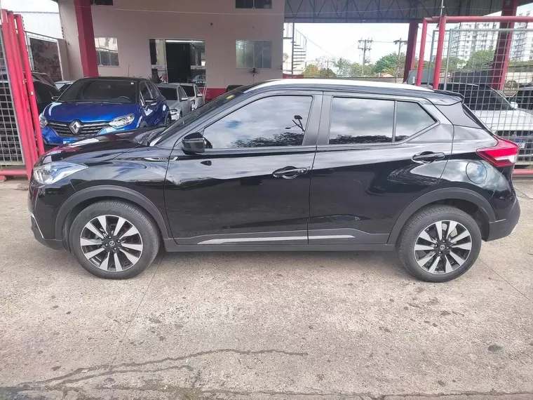 Nissan Kicks Preto 5