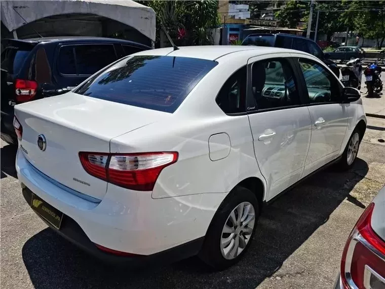 Fiat Grand Siena Branco 1