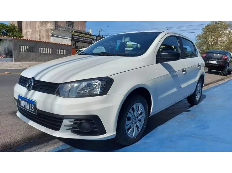 Volkswagen Gol Branco 4