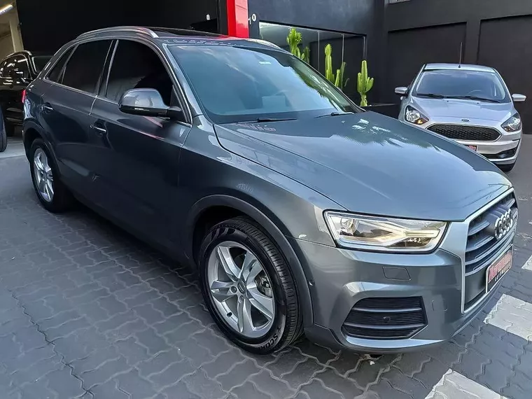 Audi Q3 Cinza 1