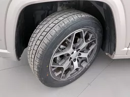 Jeep Commander