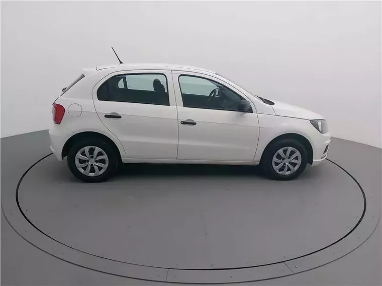 Volkswagen Gol Branco 16