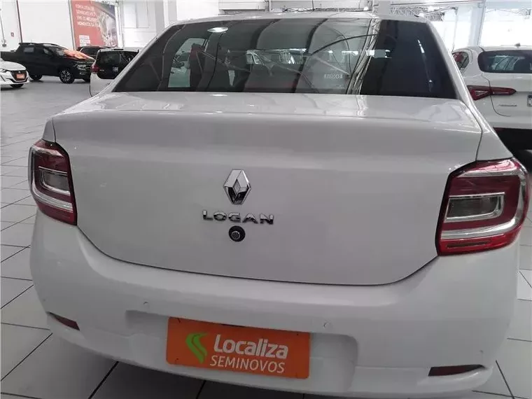 Renault Logan Branco 1