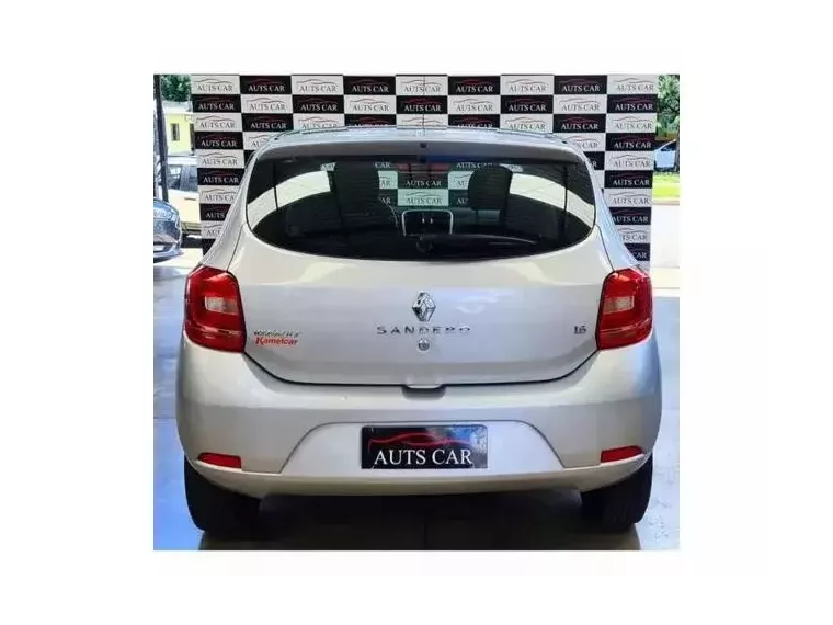 Renault Sandero Prata 8