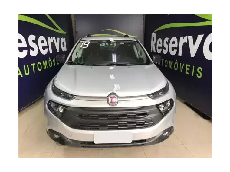 Fiat Toro Prata 1