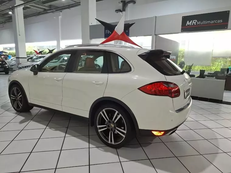 Porsche Cayenne Branco 8