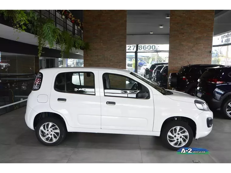 Fiat Uno Branco 10