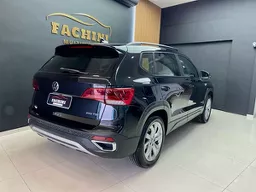 Volkswagen Taos