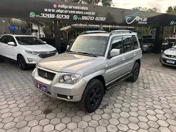 Mitsubishi Pajero TR4