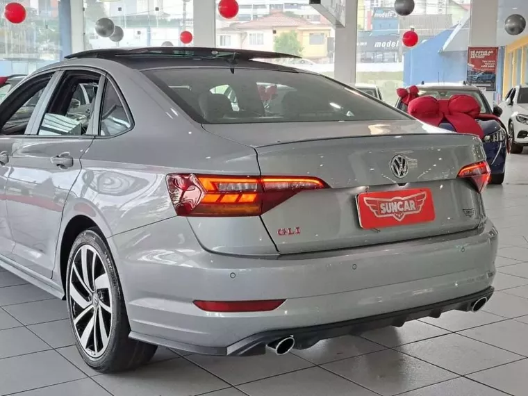 Volkswagen Jetta Prata 11