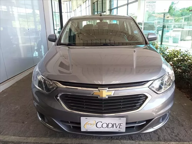 Chevrolet Cobalt Cinza 10