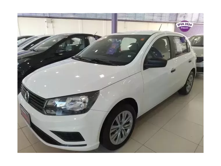 Volkswagen Gol Prata 1