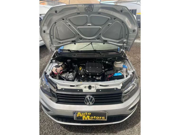 Volkswagen Gol Prata 12