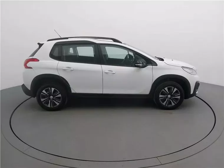 Peugeot 2008 Branco 14