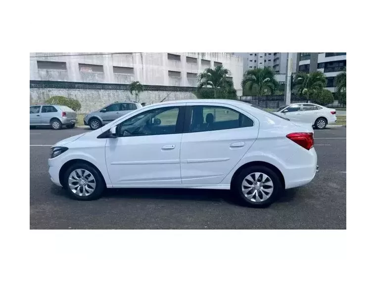 Chevrolet Prisma Branco 8