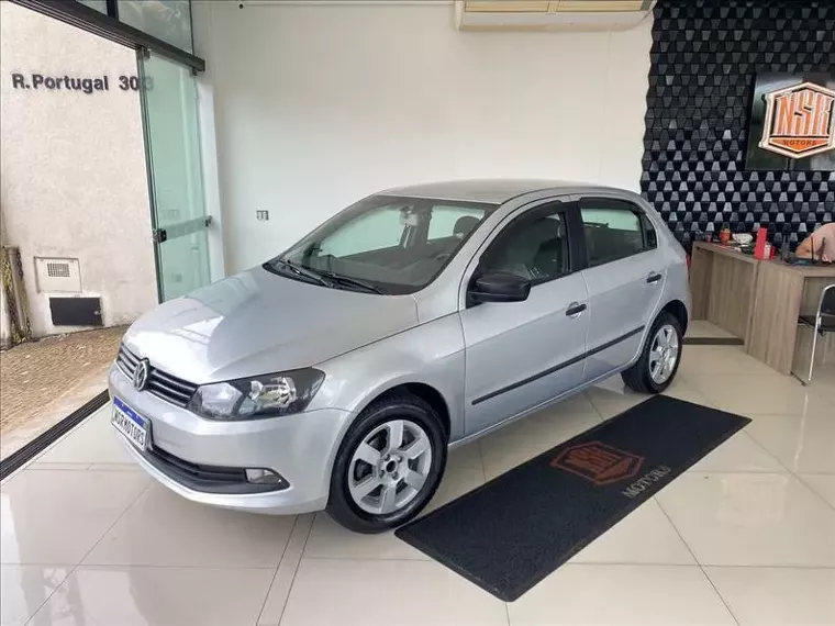 Volkswagen Gol Prata 7