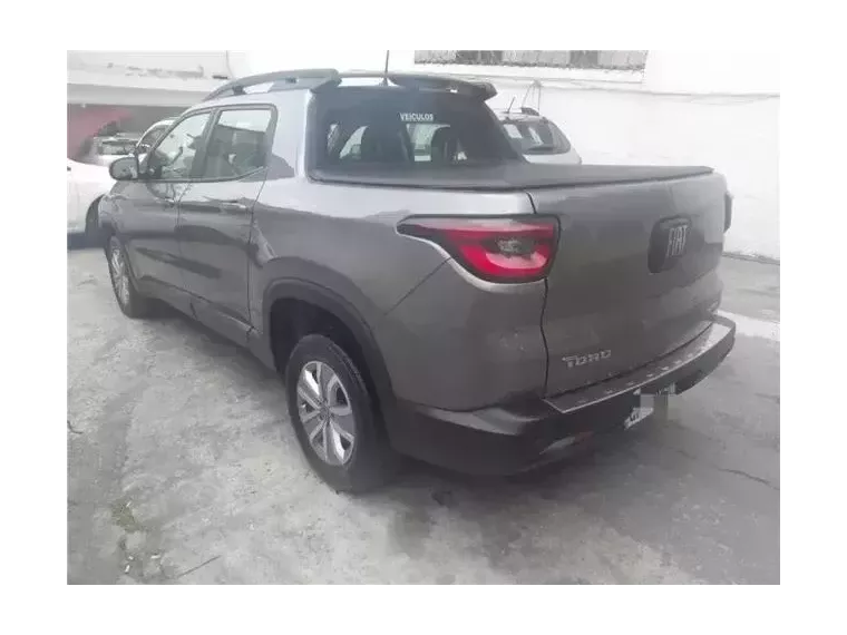 Fiat Toro Marrom 8