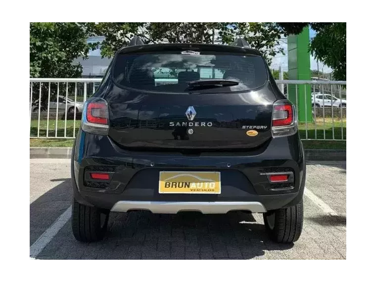 Renault Sandero Preto 5