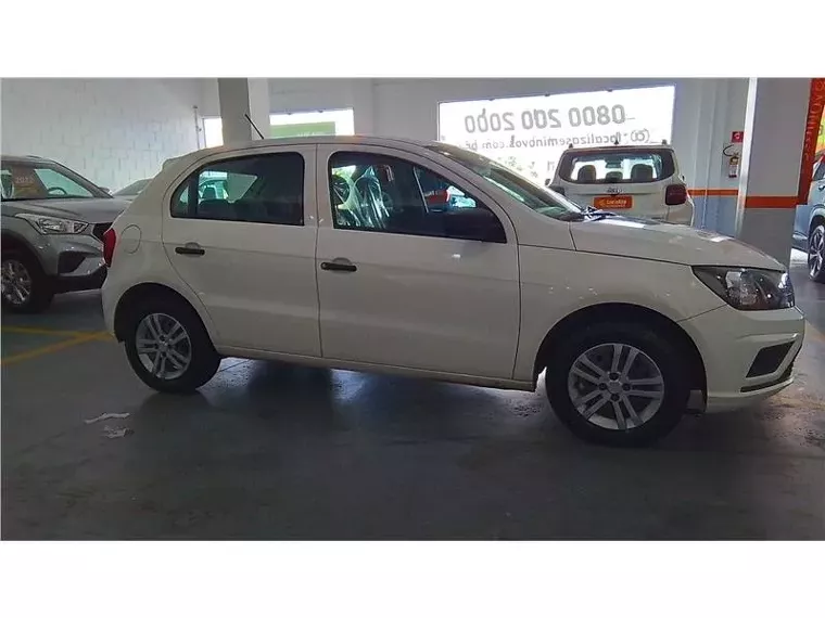 Volkswagen Gol Branco 6