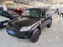Mitsubishi Pajero TR4