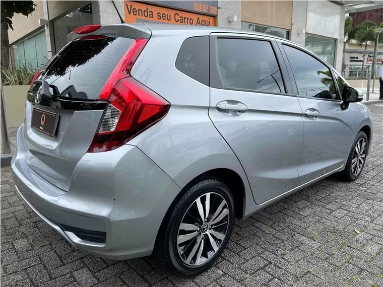 Honda FIT Prata 4