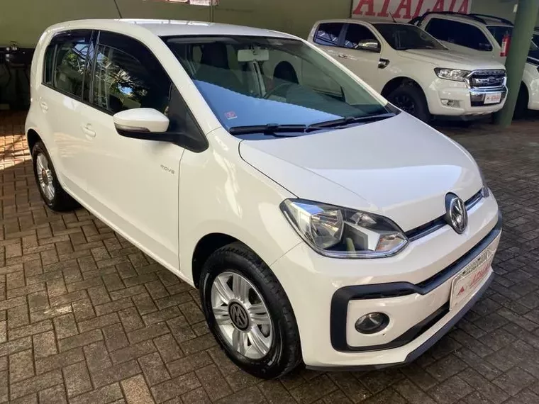 Volkswagen UP Branco 3