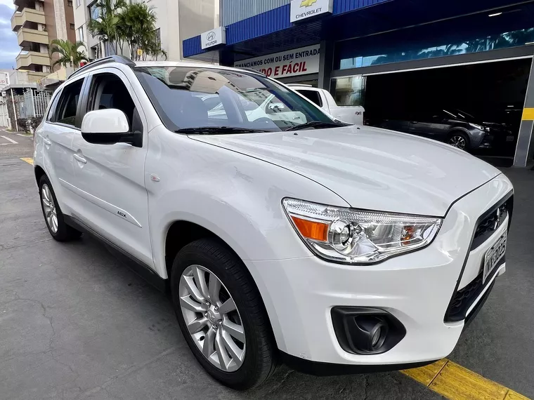 Mitsubishi ASX Branco 2