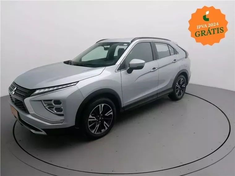 Mitsubishi Eclipse Cross Prata 4