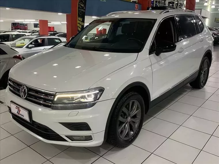 Volkswagen Tiguan Branco 1