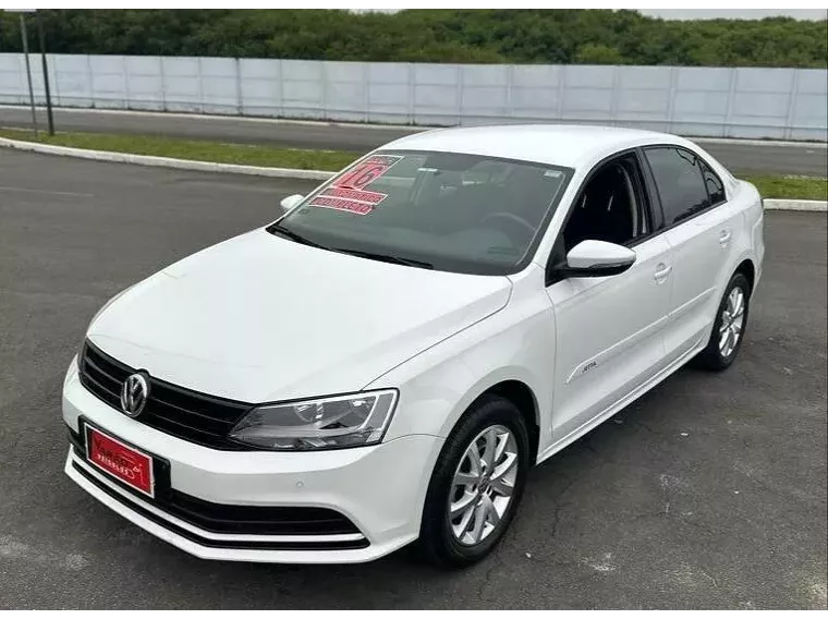 Volkswagen Jetta Branco 1