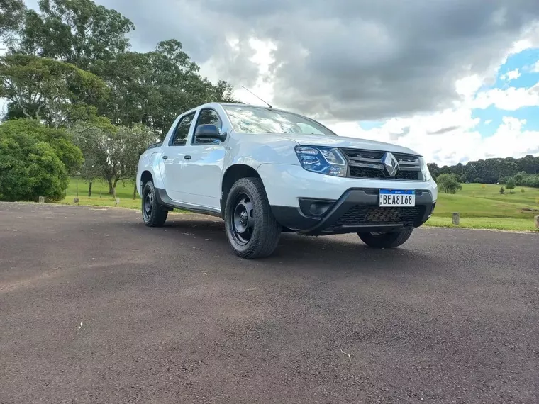 Renault Duster Oroch Branco 3