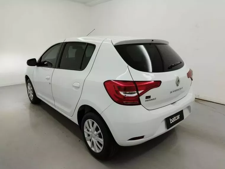 Renault Sandero Branco 18