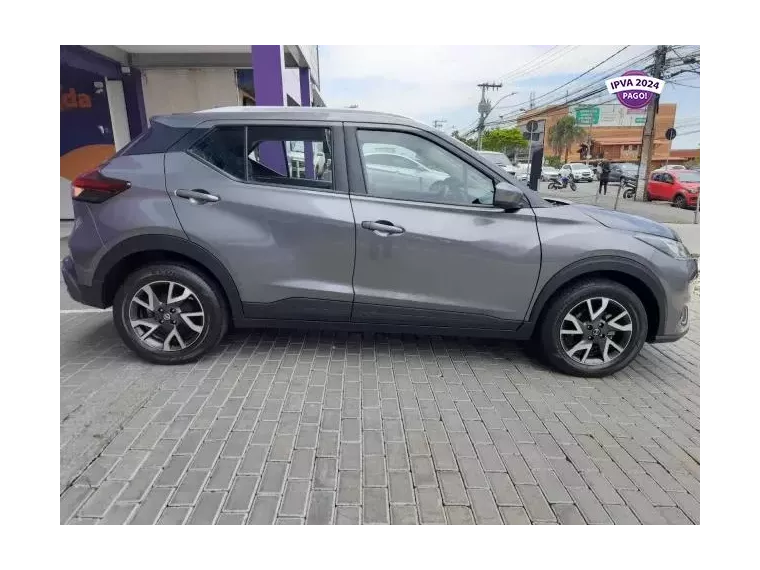 Nissan Kicks Cinza 7