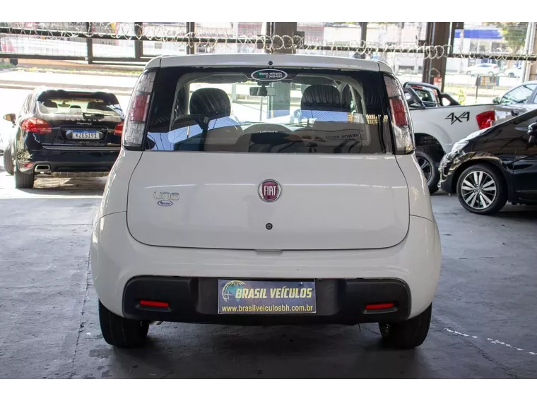 Fiat Uno Branco 15