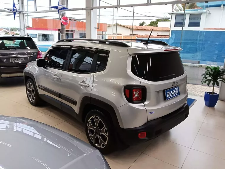 Jeep Renegade Prata 6