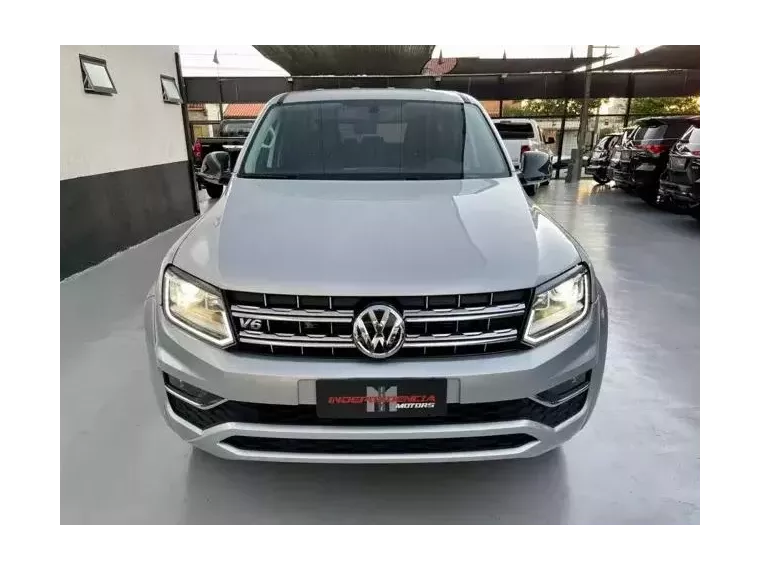 Volkswagen Amarok Prata 2