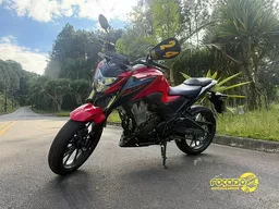 CB 300