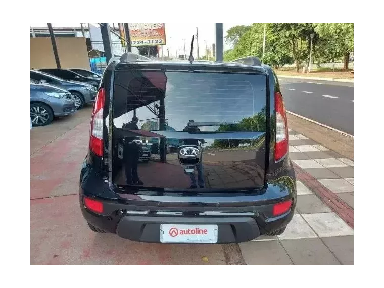 KIA Soul Preto 6