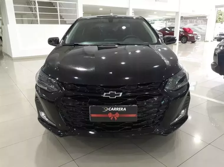 Chevrolet Onix Preto 7